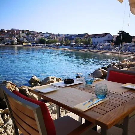 Adria 2 Guest house *