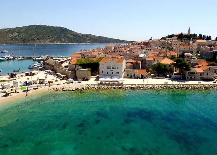 Gostinjska kuća Adria 2 *